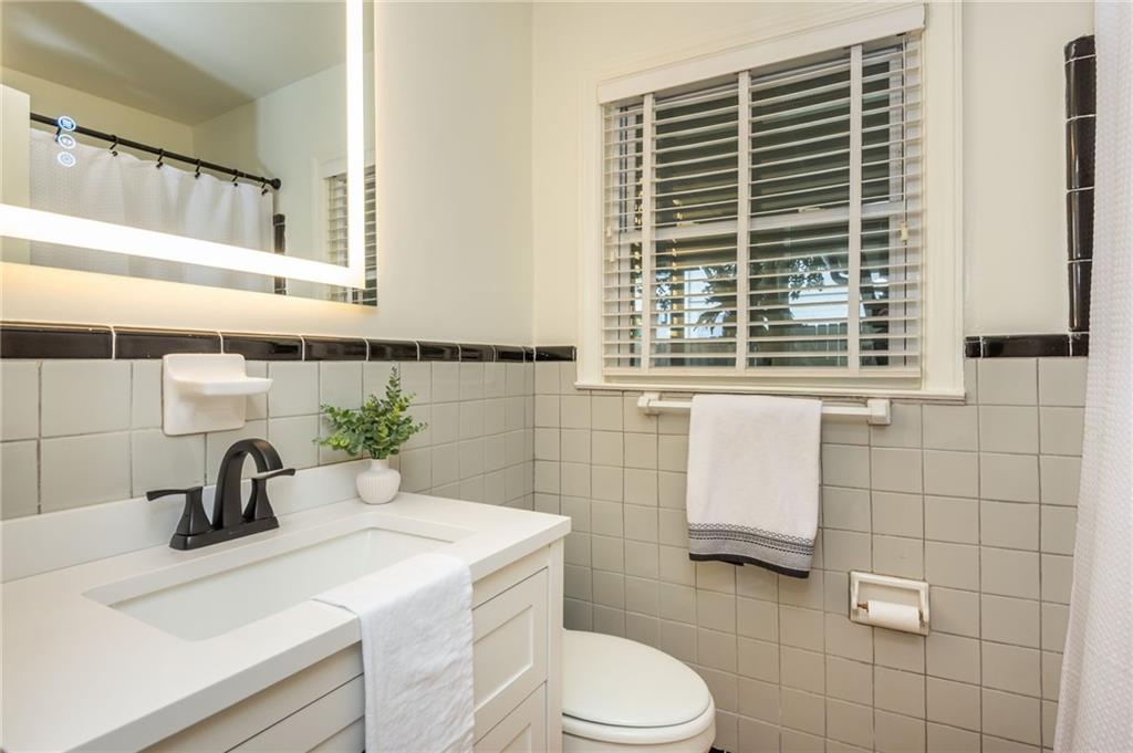 648 Channing Drive NW