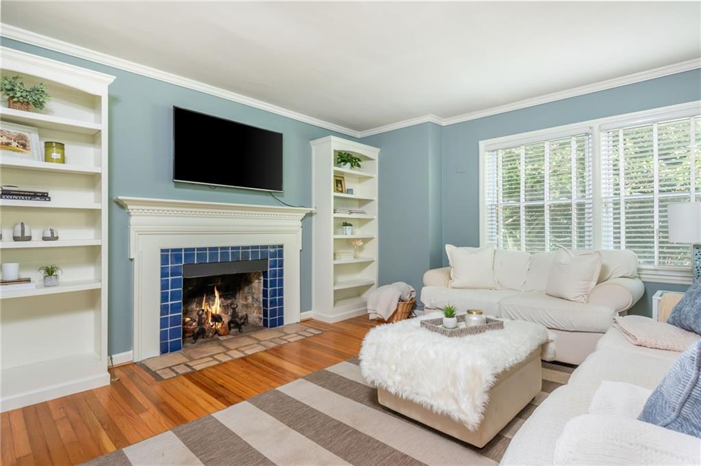 648 Channing Drive NW