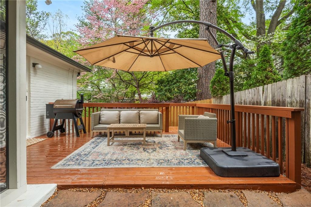 648 Channing Drive NW