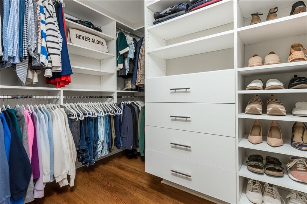 1555 Steele Drive NW