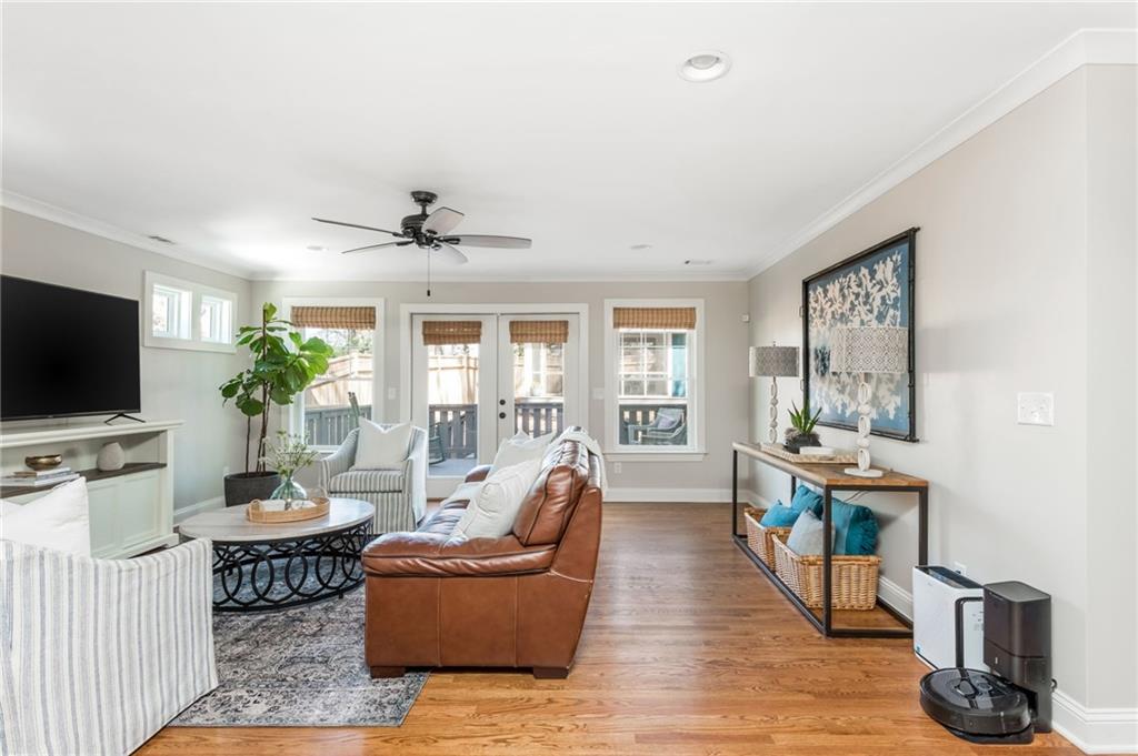 1555 Steele Drive NW