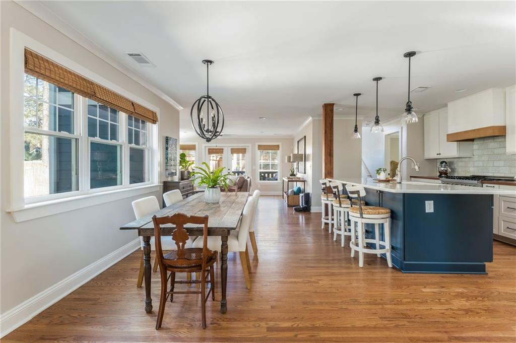 1555 Steele Drive NW