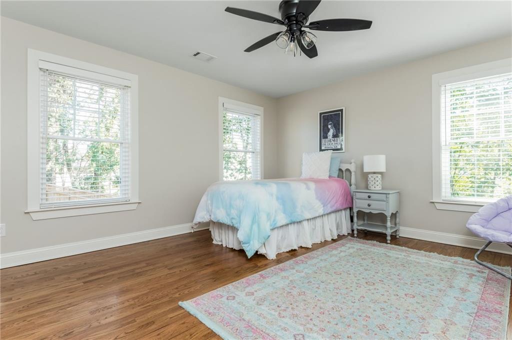 1555 Steele Drive NW