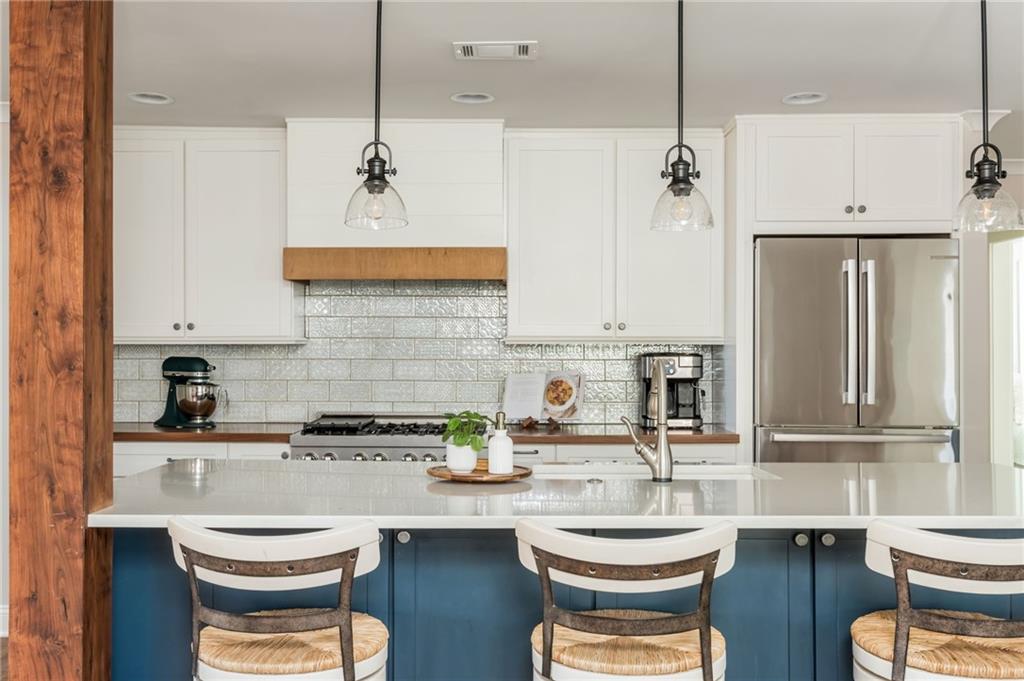 1555 Steele Drive NW