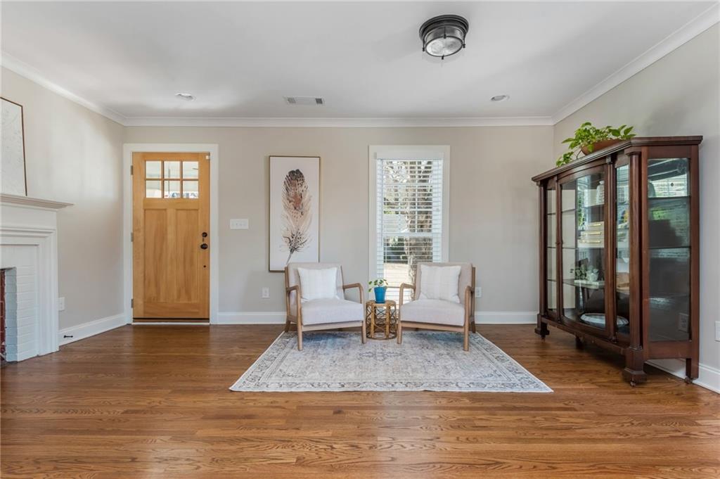 1555 Steele Drive NW