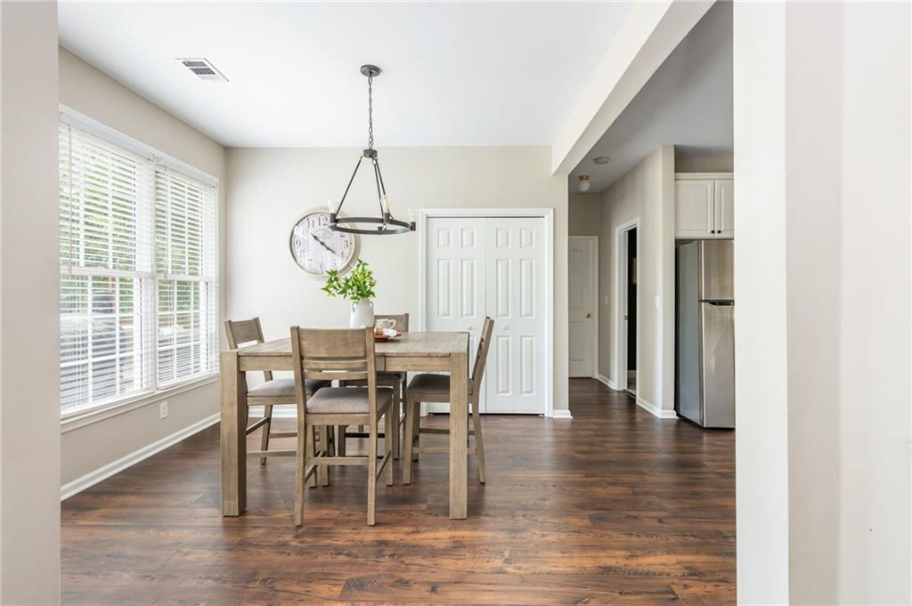 2000 Settindown Drive