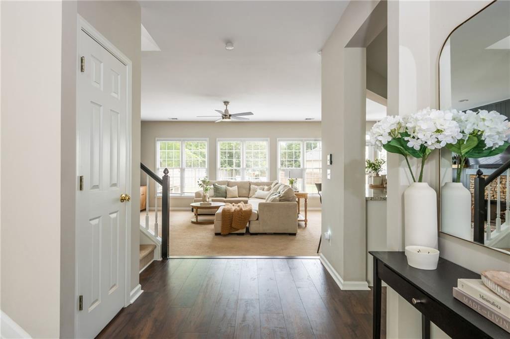 2000 Settindown Drive