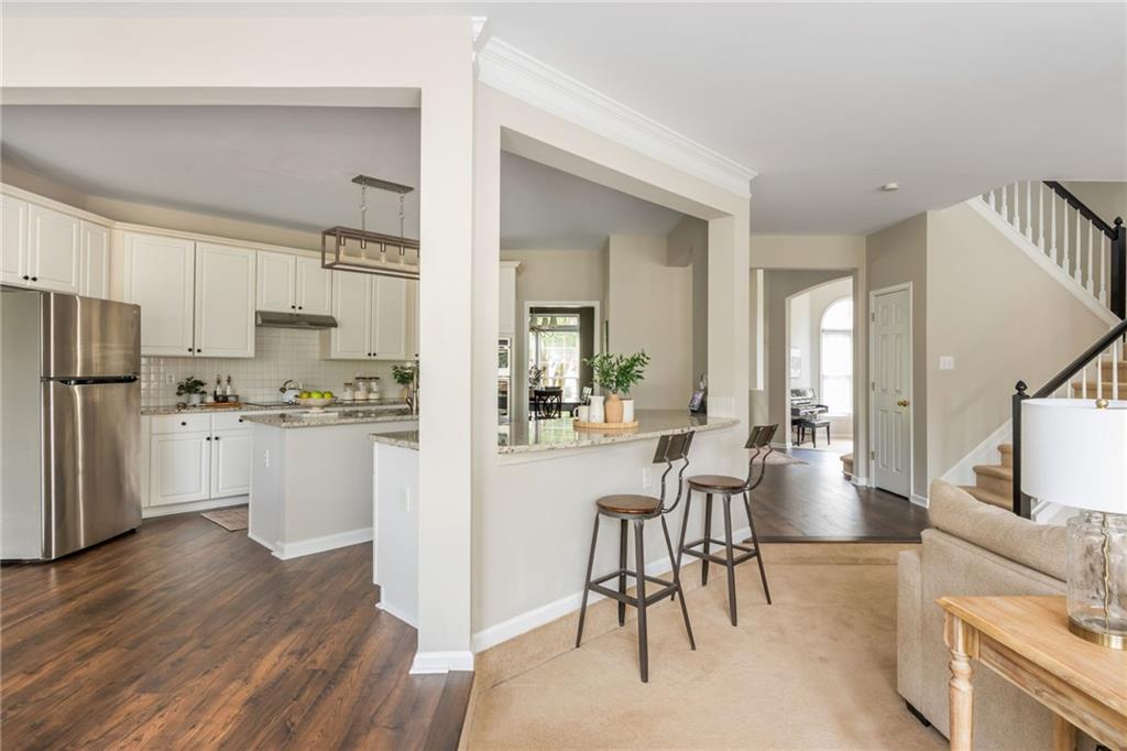 2000 Settindown Drive