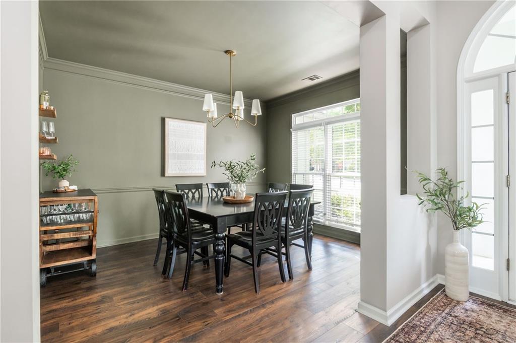 2000 Settindown Drive