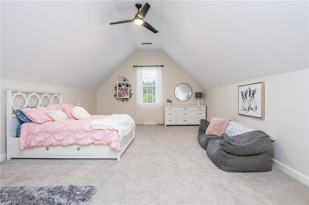 1490 Rolling Links Drive