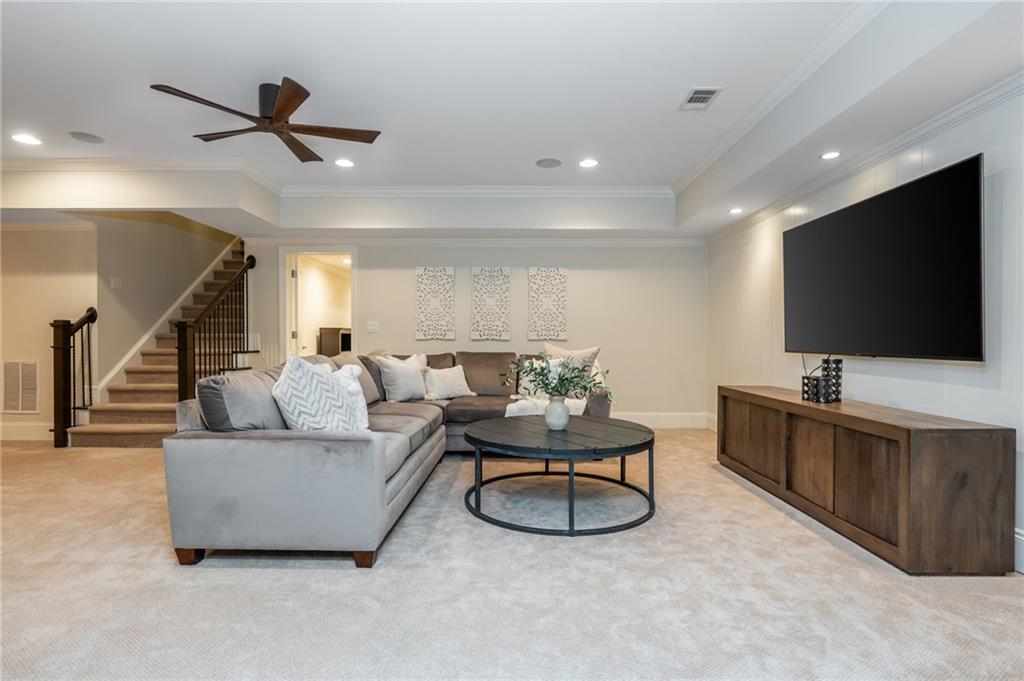 1490 Rolling Links Drive