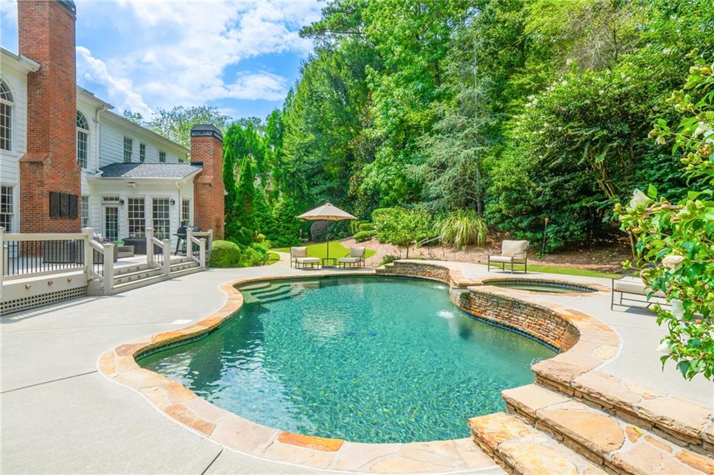 1490 Rolling Links Drive