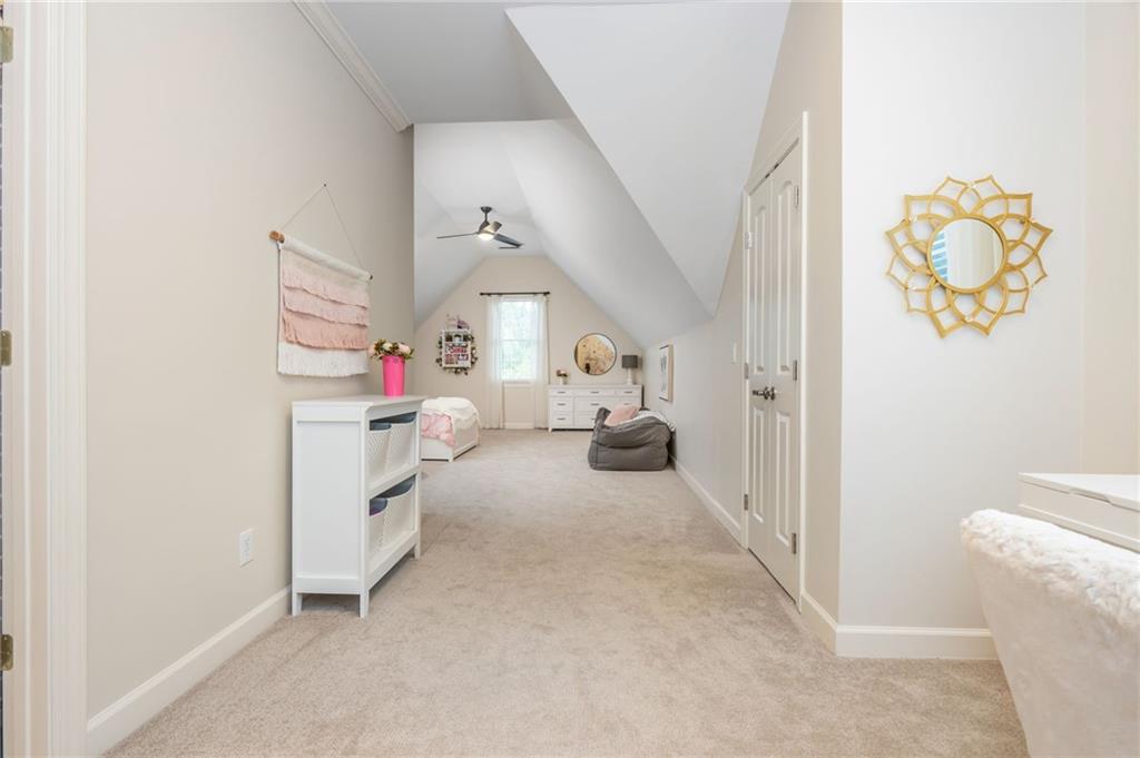 1490 Rolling Links Drive