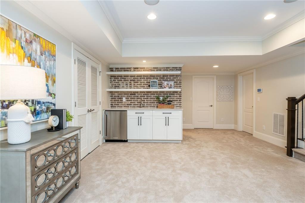 1490 Rolling Links Drive