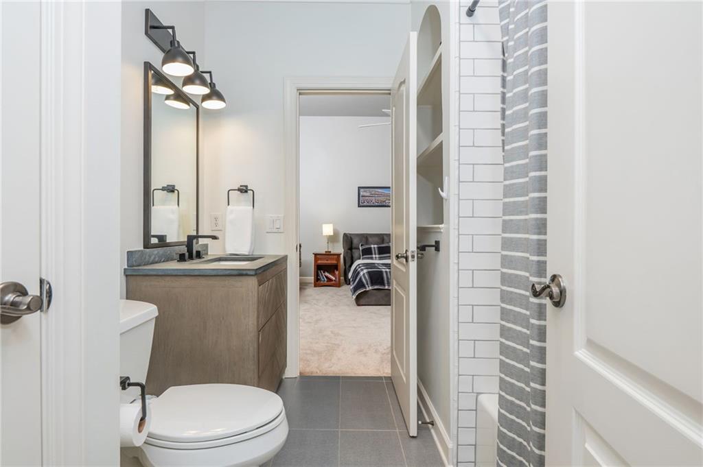 1490 Rolling Links Drive