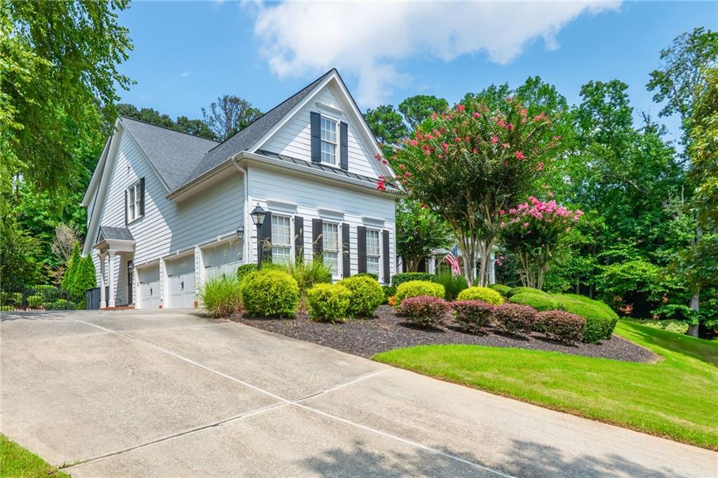 1490 Rolling Links Drive