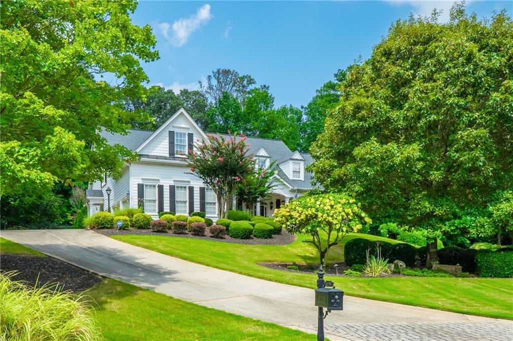 1490 Rolling Links Drive