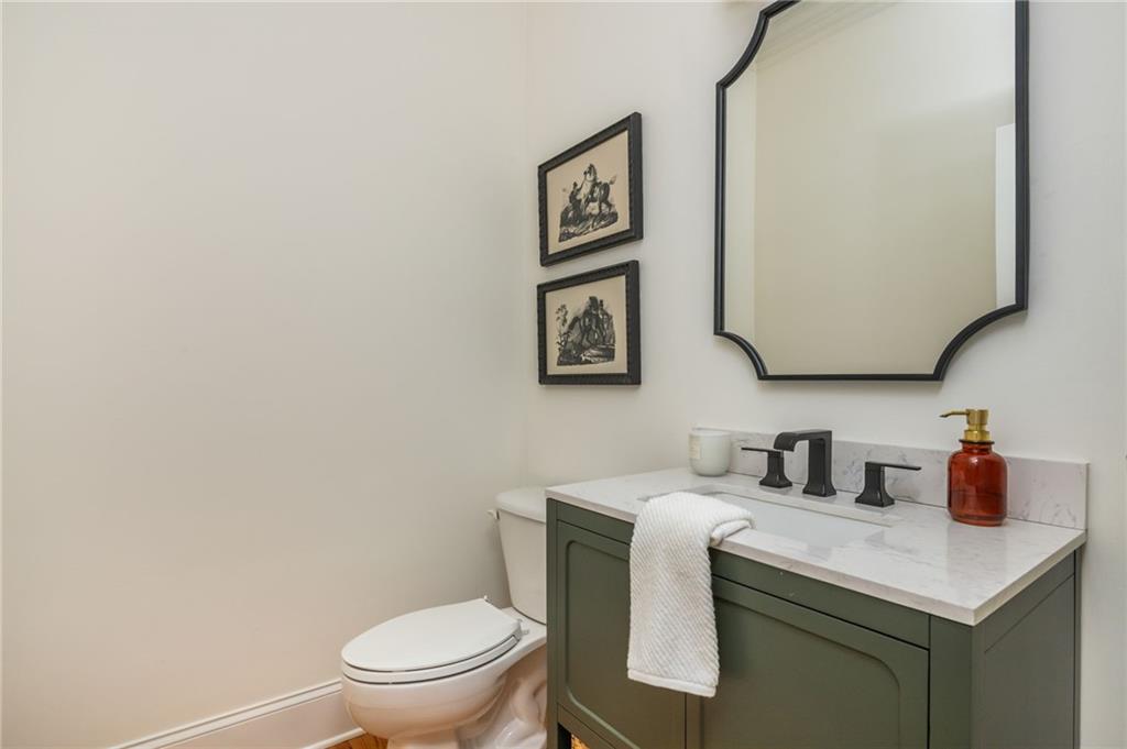 1470 Rolling Links Drive