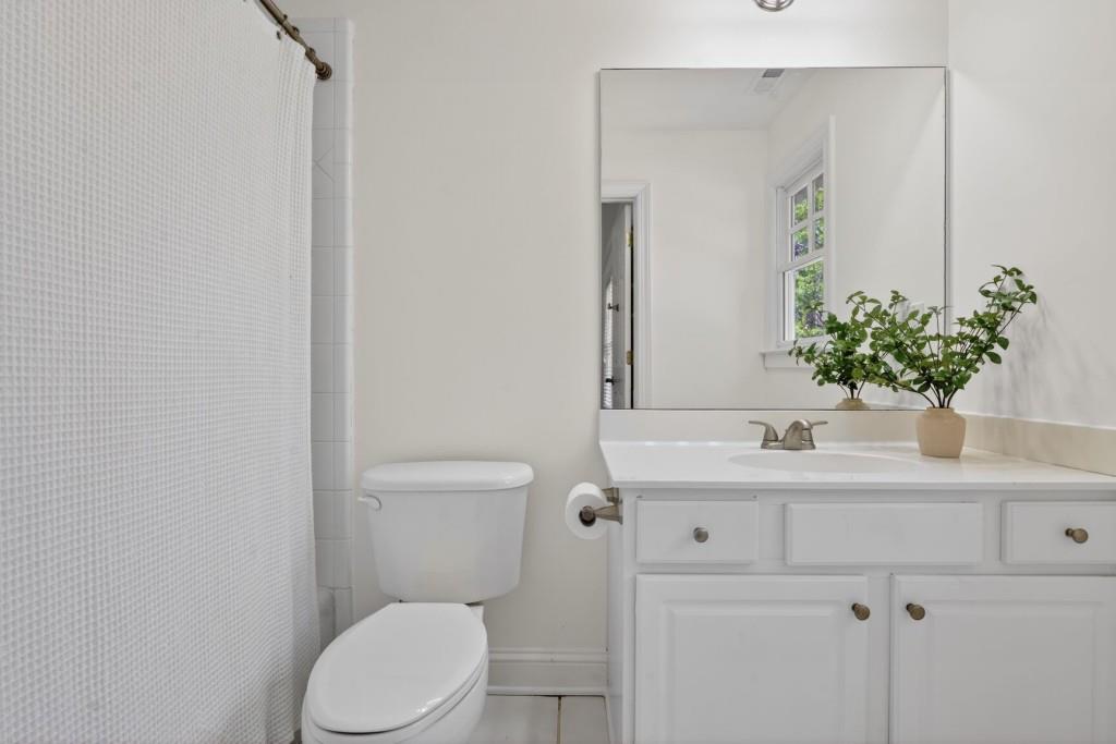 1470 Rolling Links Drive