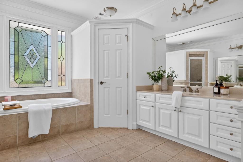 1470 Rolling Links Drive