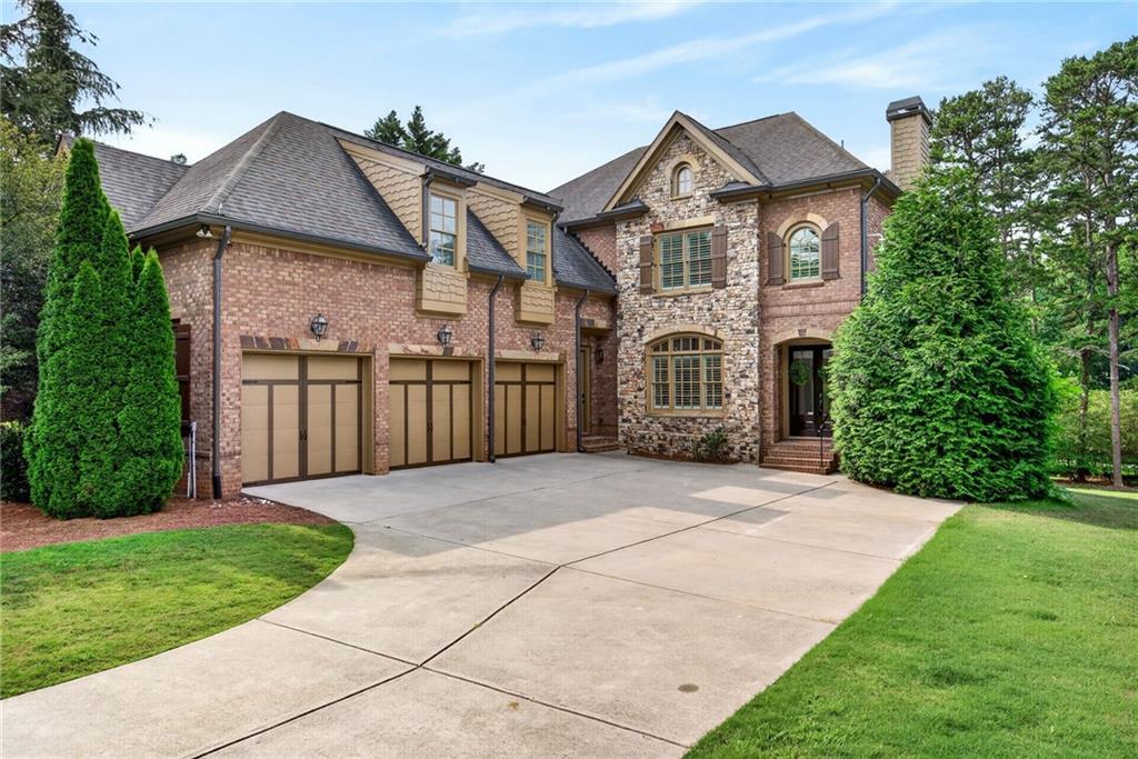 483 McGinnis Way