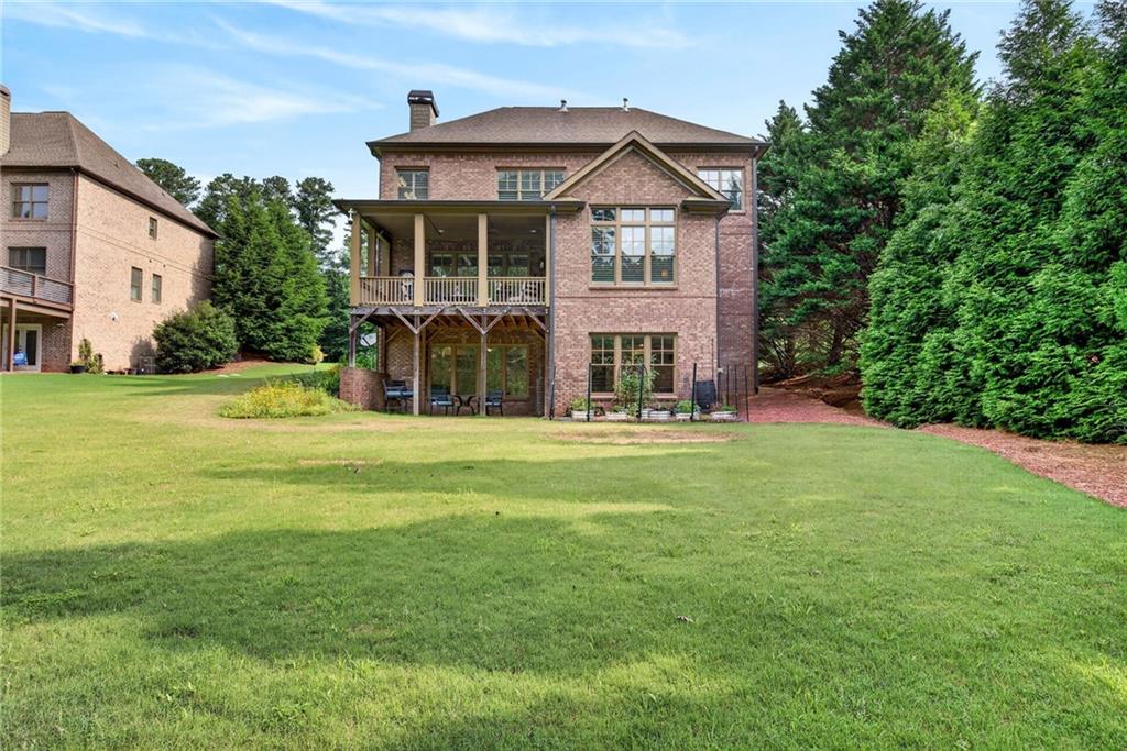 483 McGinnis Way
