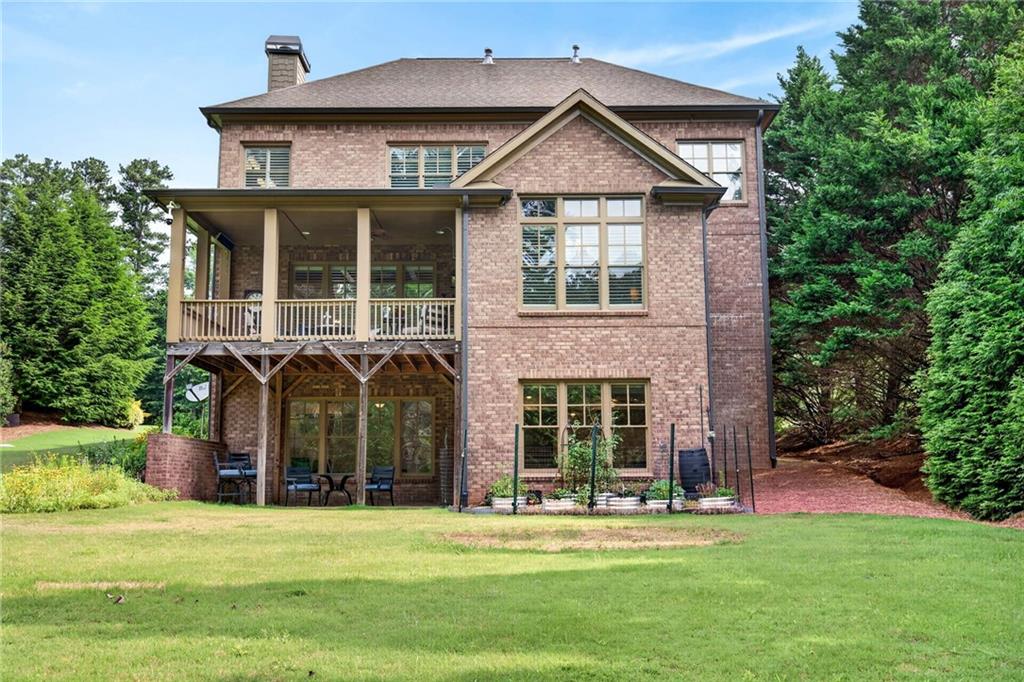483 McGinnis Way