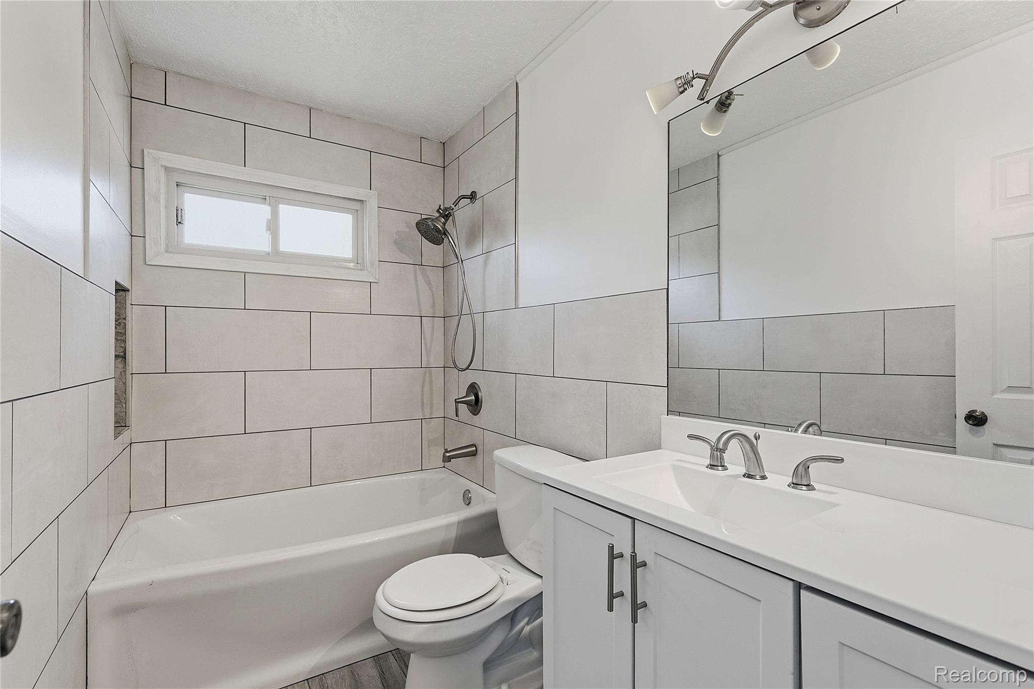 31505 Allegan Court