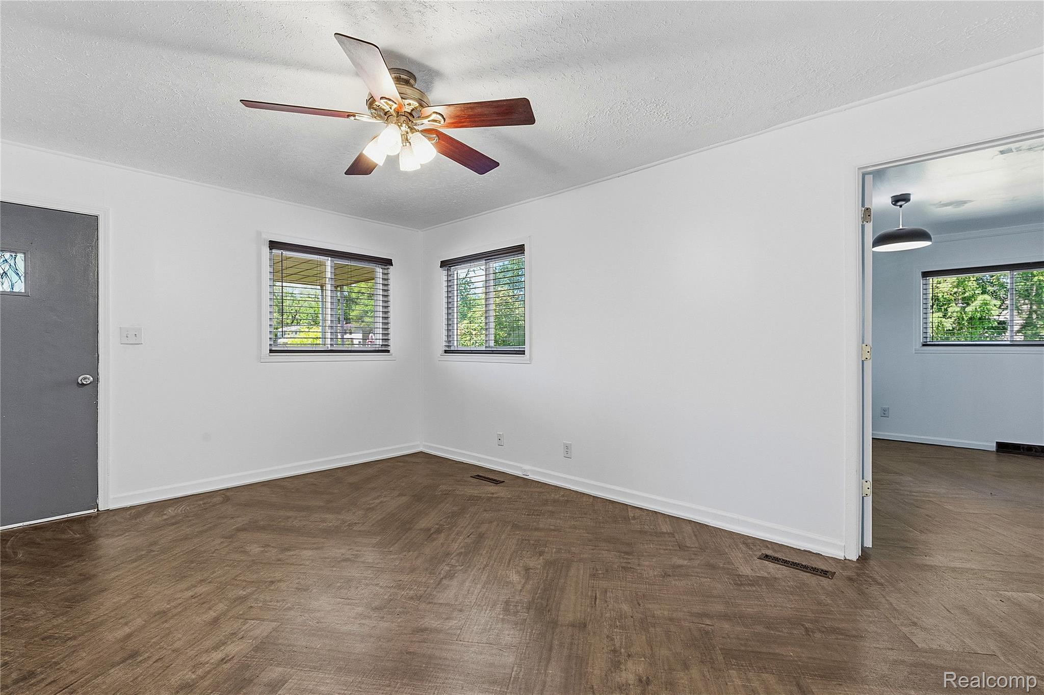 31505 Allegan Court