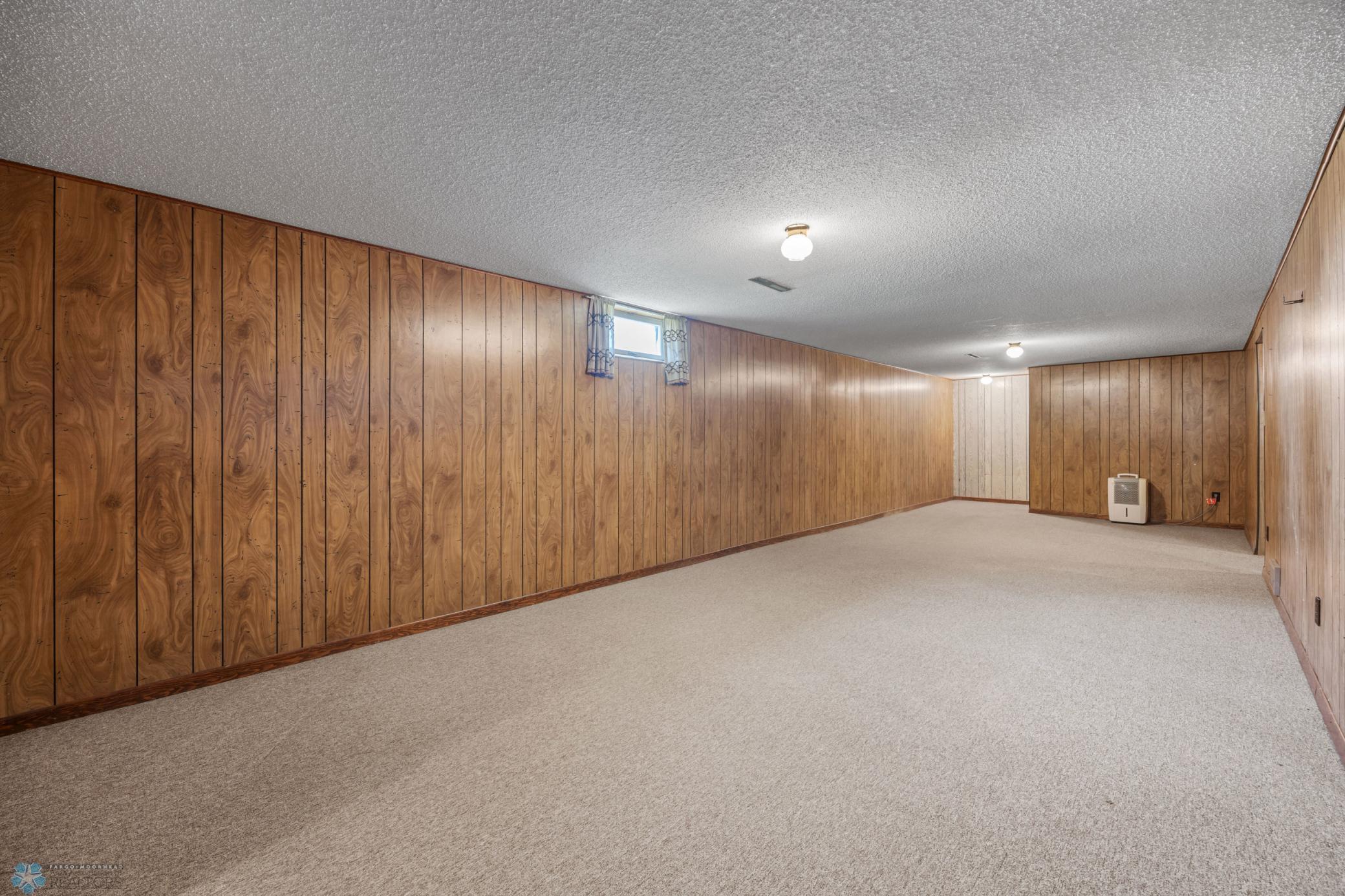3316 290th Street N