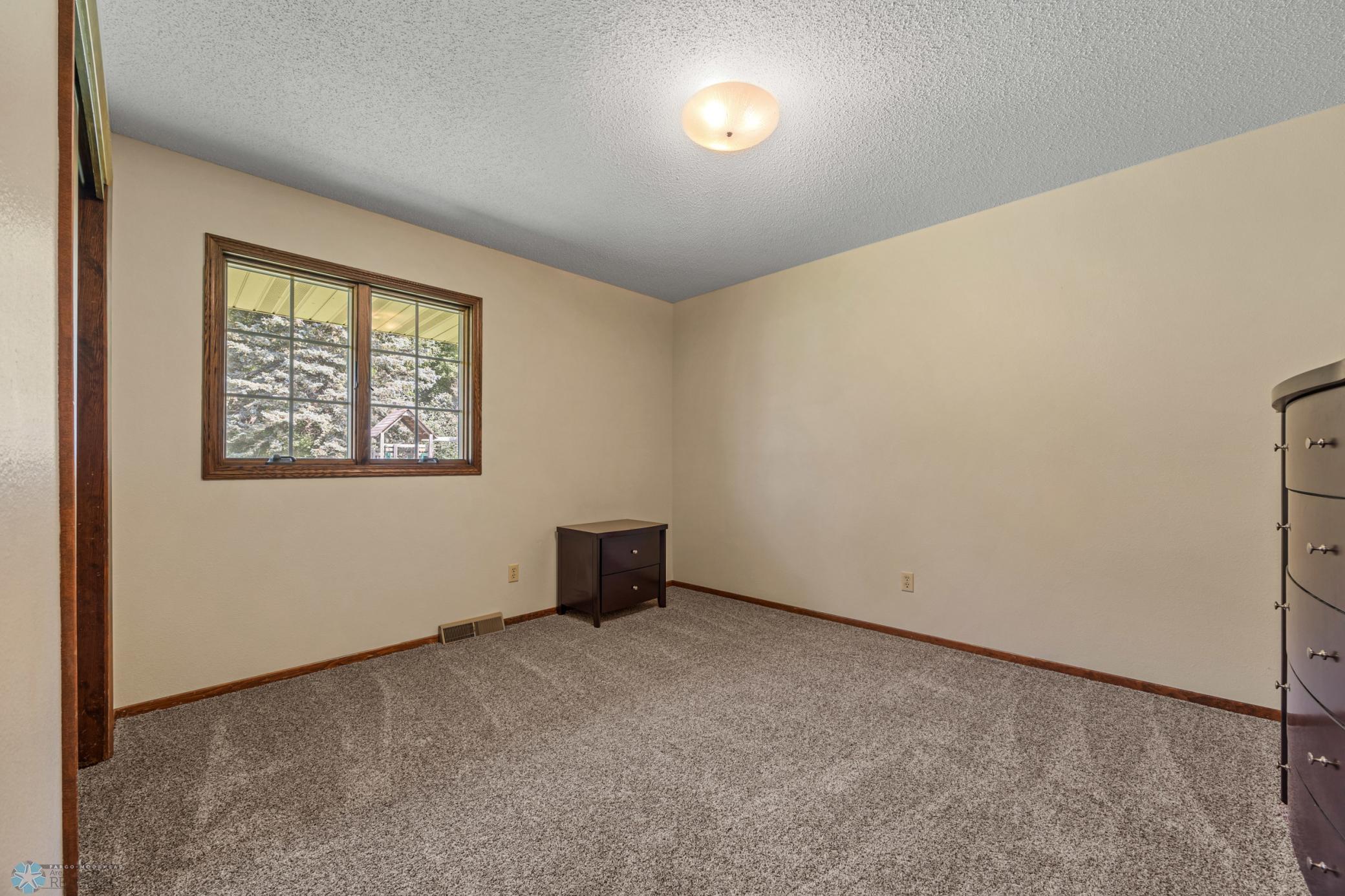 3316 290th Street N