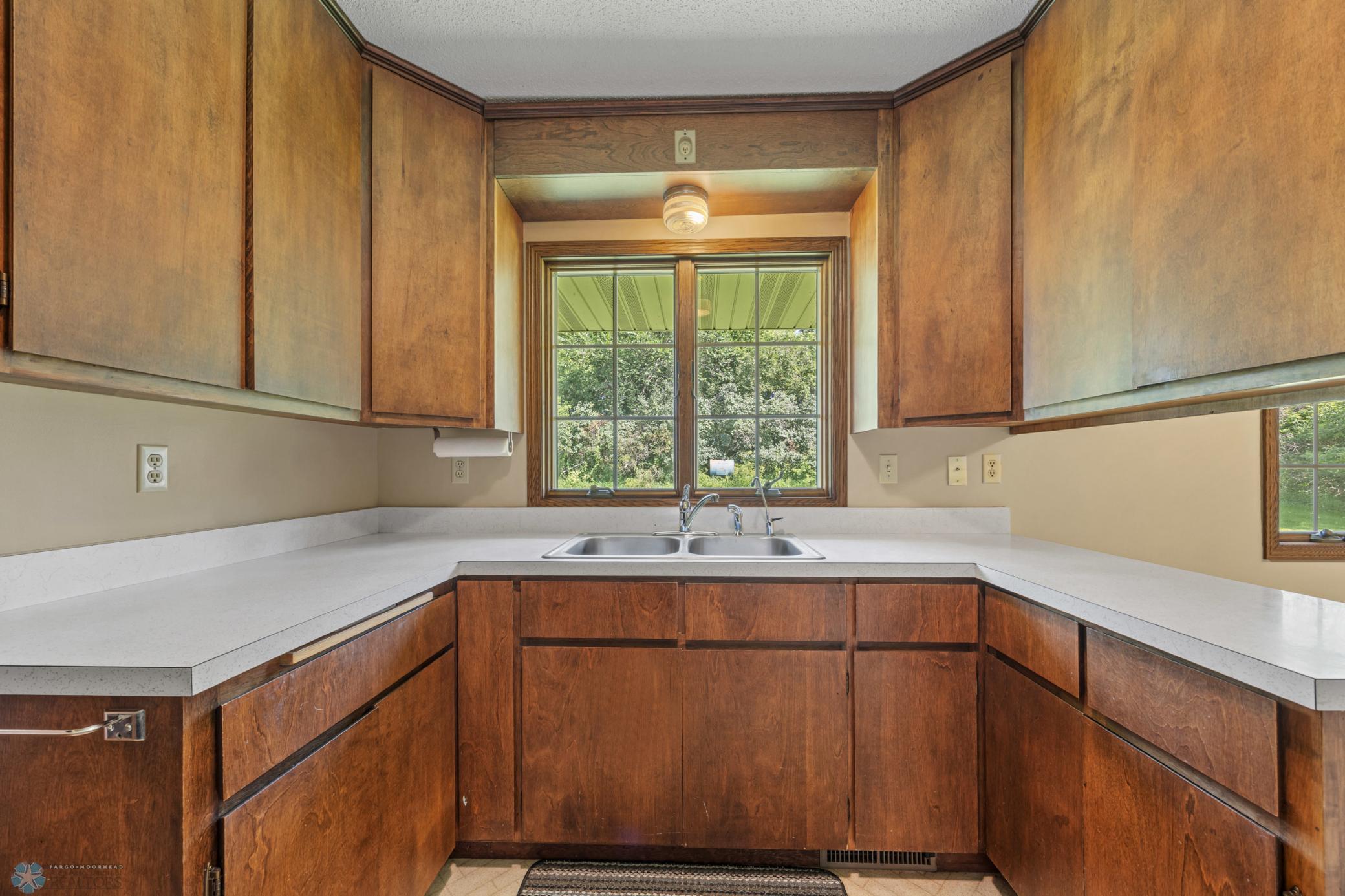 3316 290th Street N