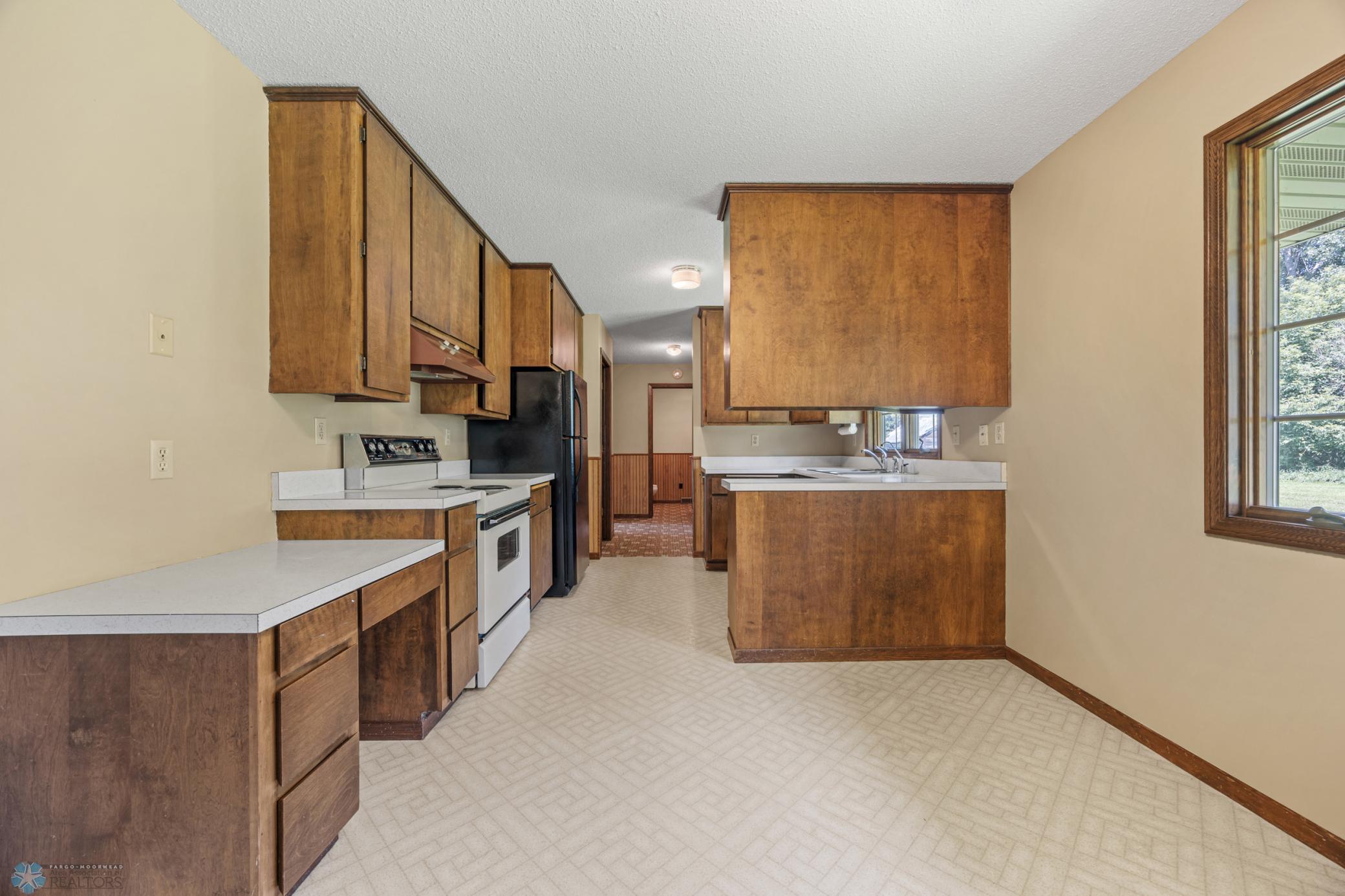 3316 290th Street N