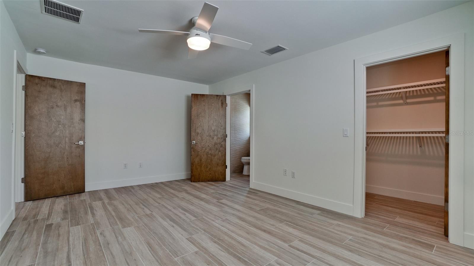 791 SAINT JUDES DR N