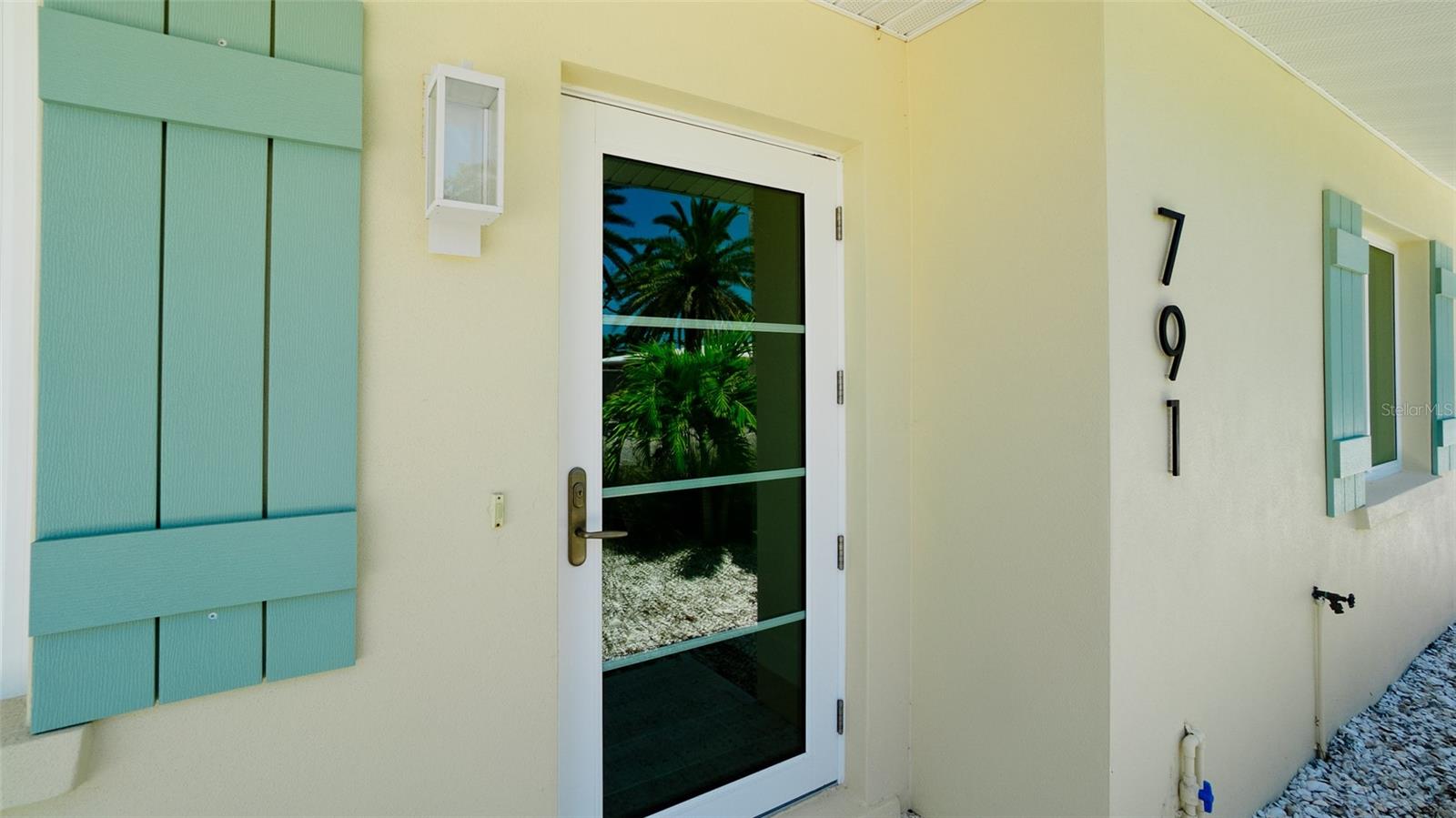 791 SAINT JUDES DR N