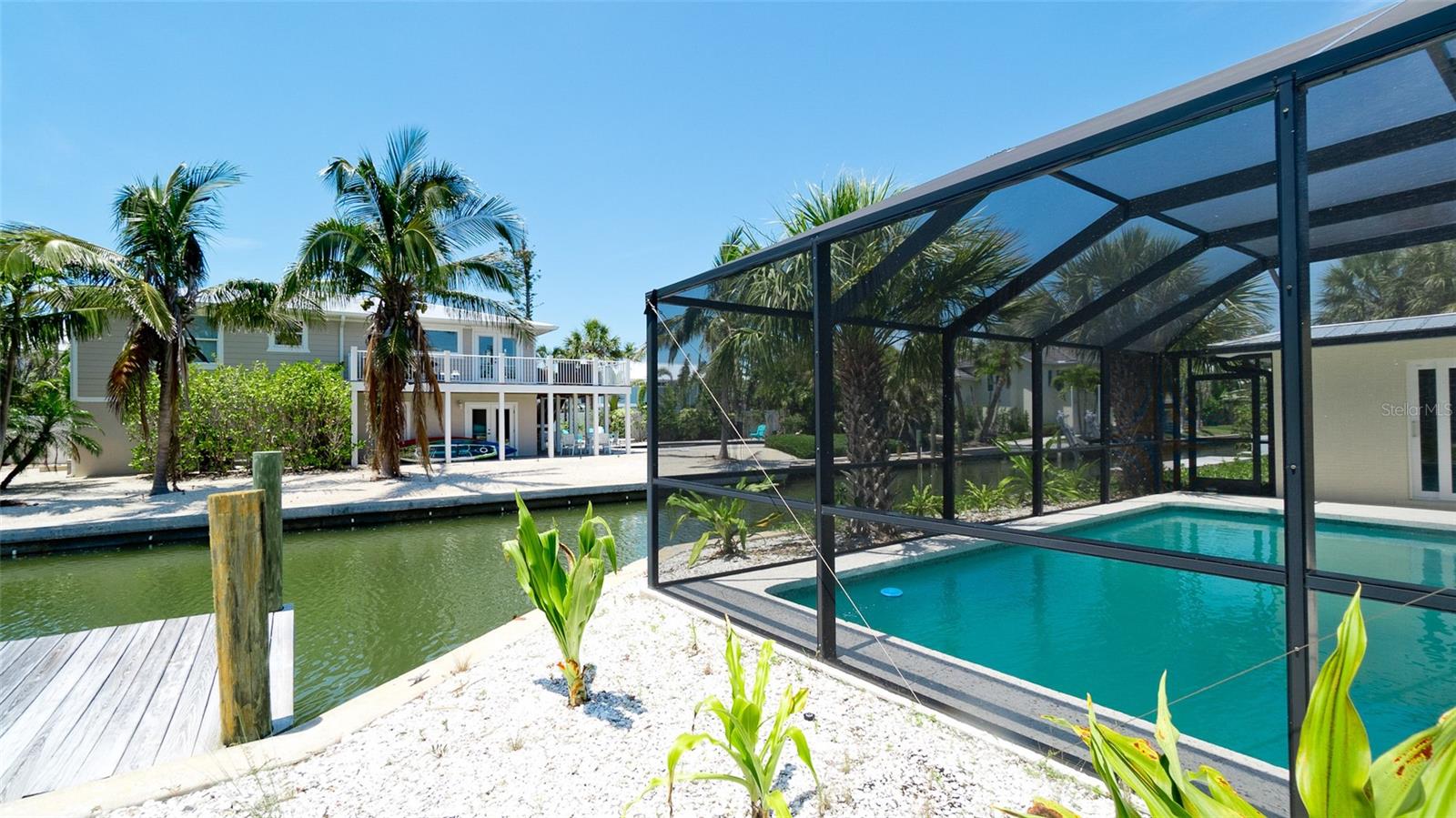 791 SAINT JUDES DR N