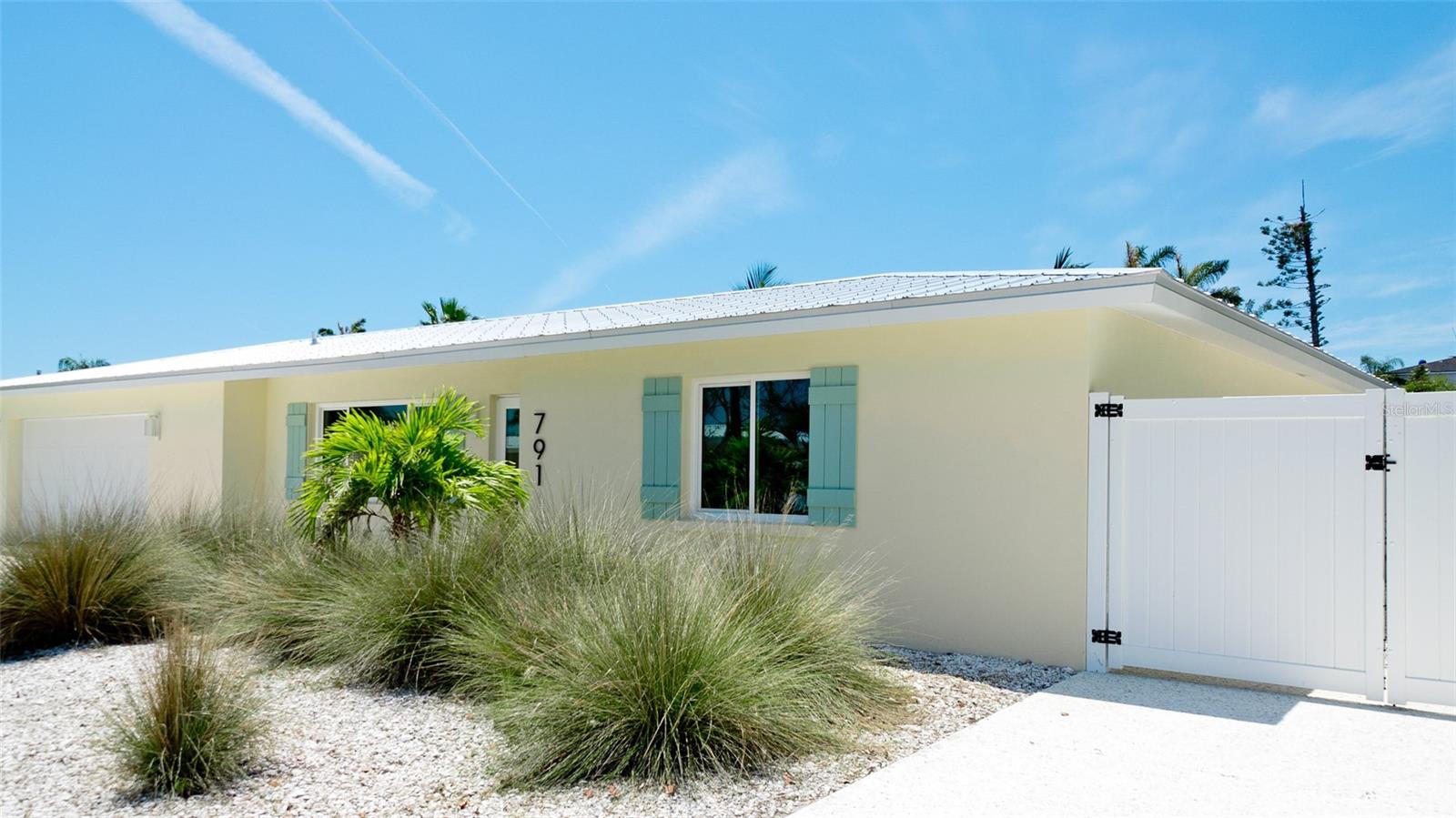 791 SAINT JUDES DR N