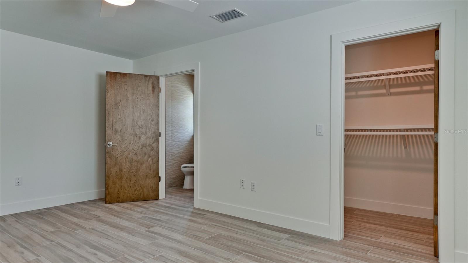 791 SAINT JUDES DR N