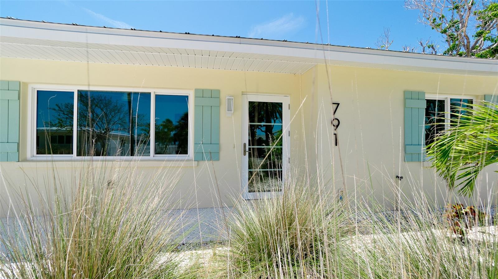 791 SAINT JUDES DR N