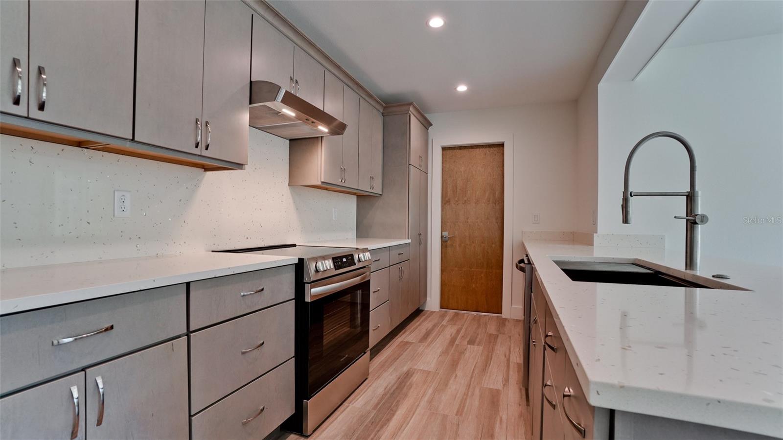 791 SAINT JUDES DR N