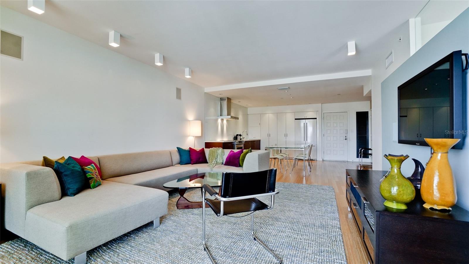 1945 GULF OF MEXICO DR #M2-313