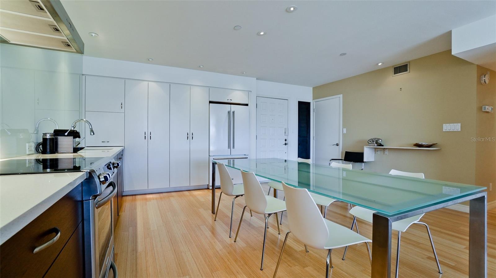 1945 GULF OF MEXICO DR #M2-313