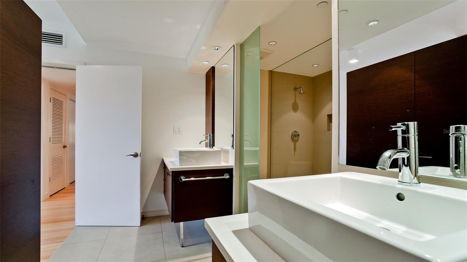 1945 GULF OF MEXICO DR #M2-313