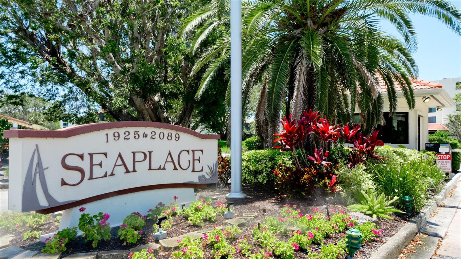 1945 GULF OF MEXICO DR #M2-313