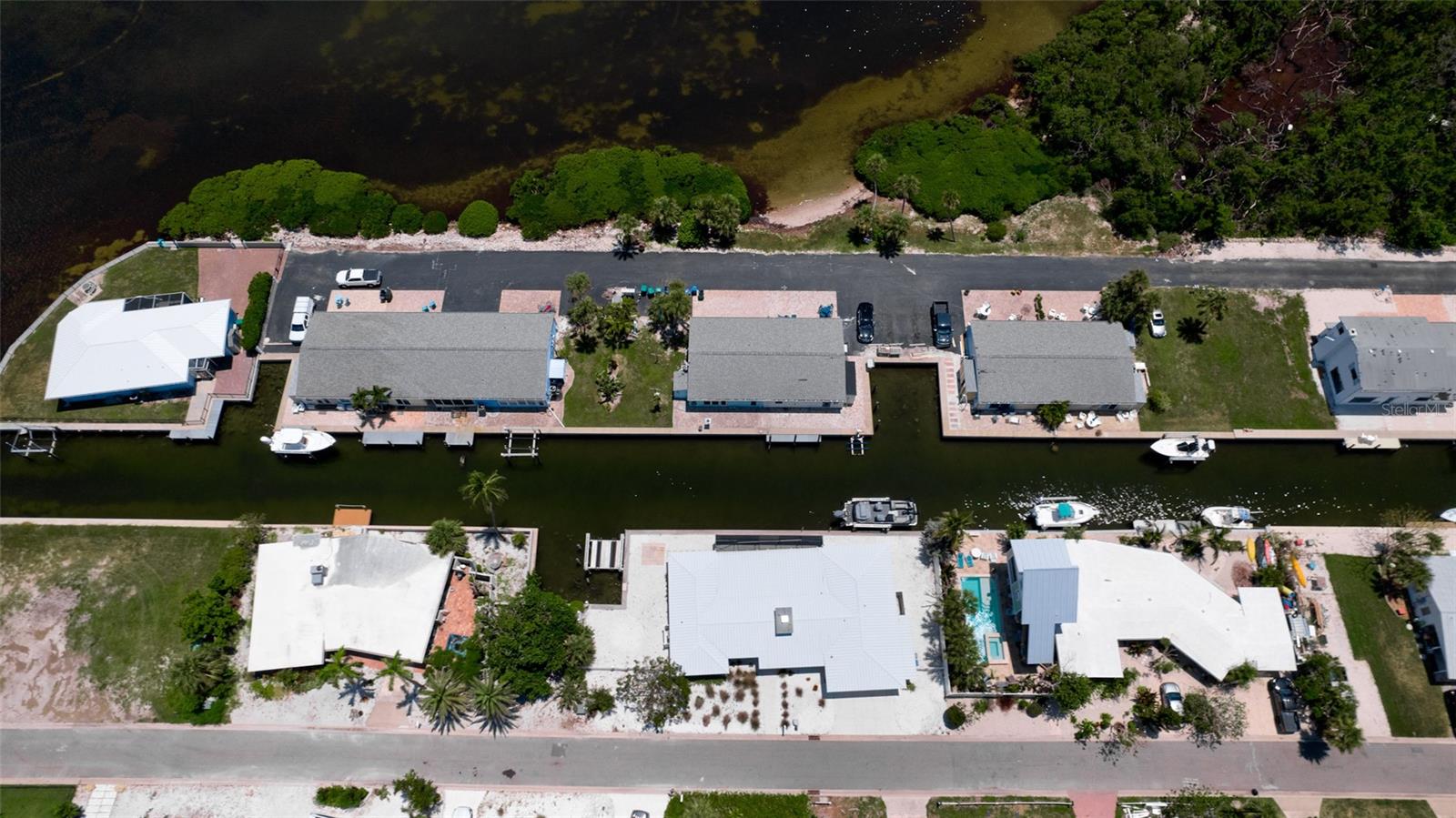 784 SAINT JUDES DR N