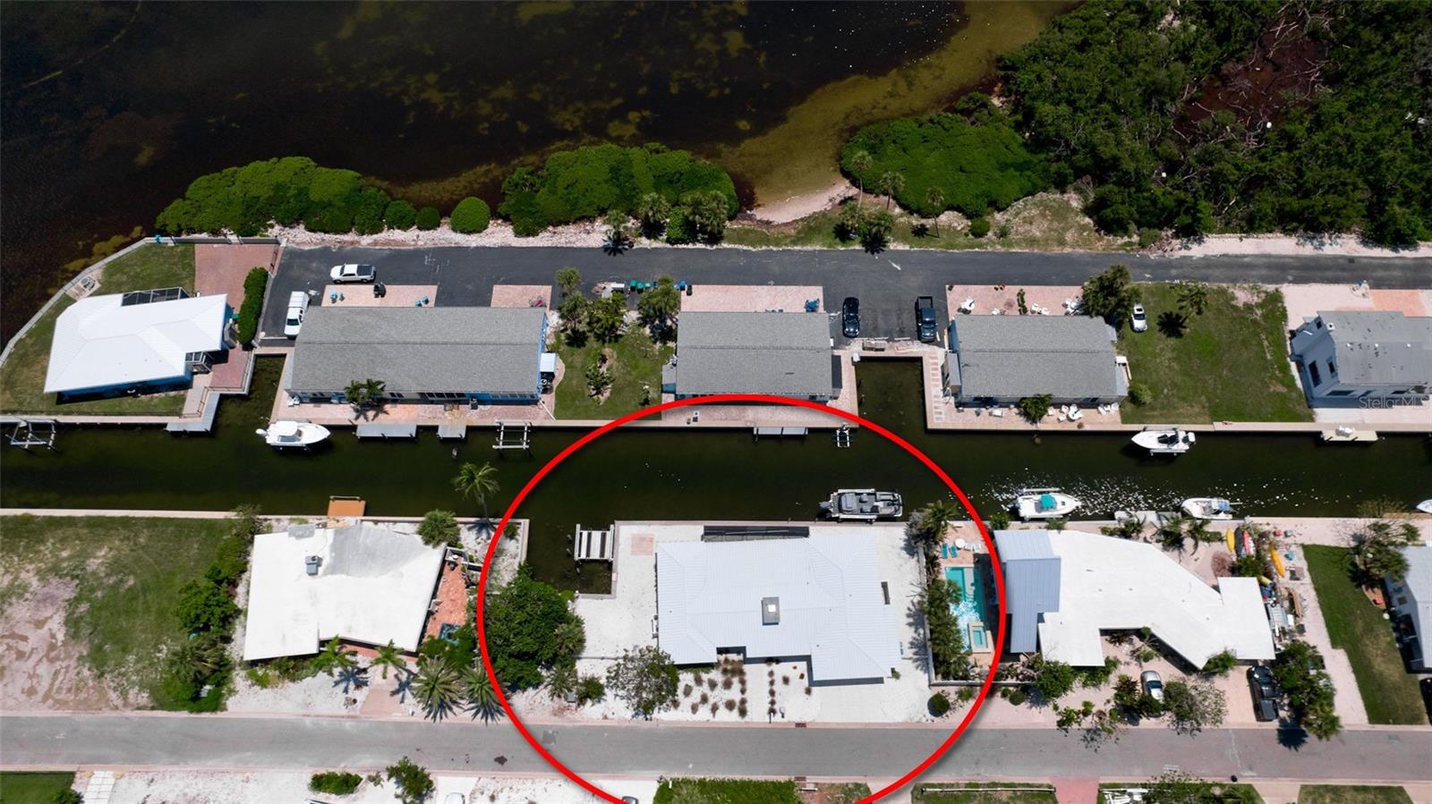 784 SAINT JUDES DR N