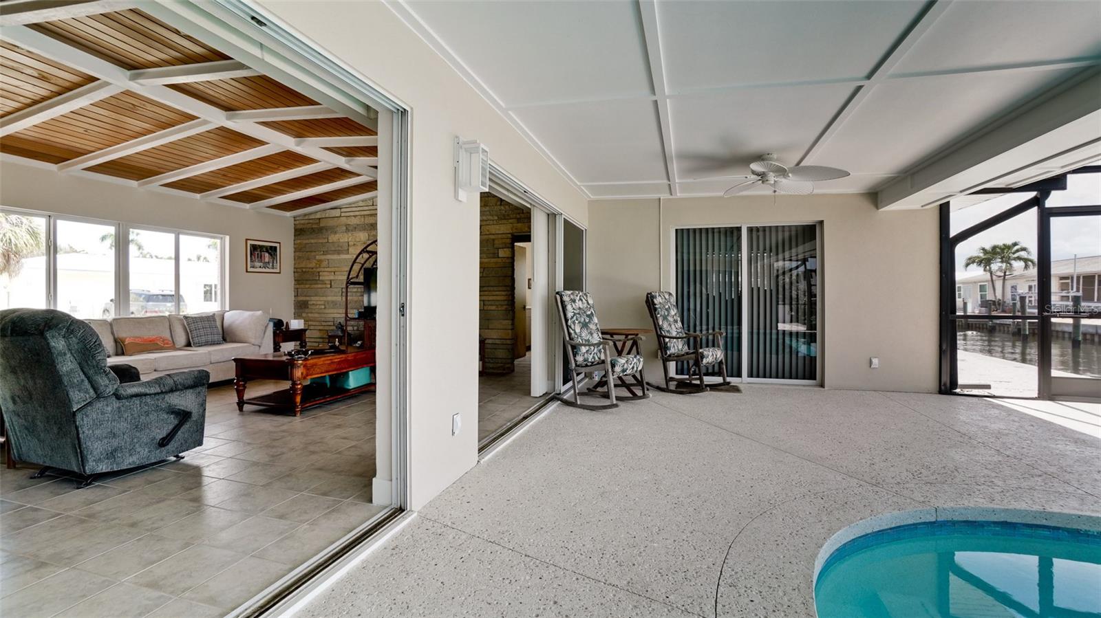 784 SAINT JUDES DR N