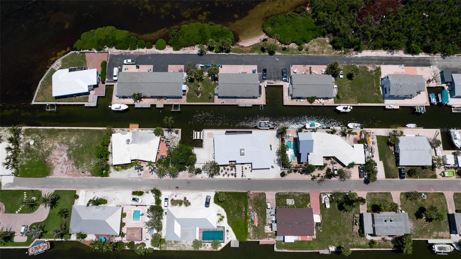 784 SAINT JUDES DR N