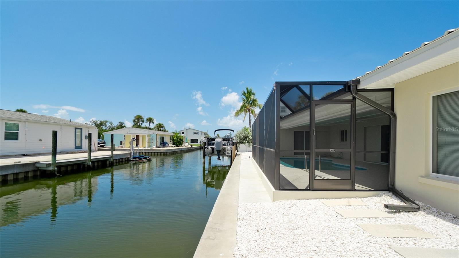 784 SAINT JUDES DR N