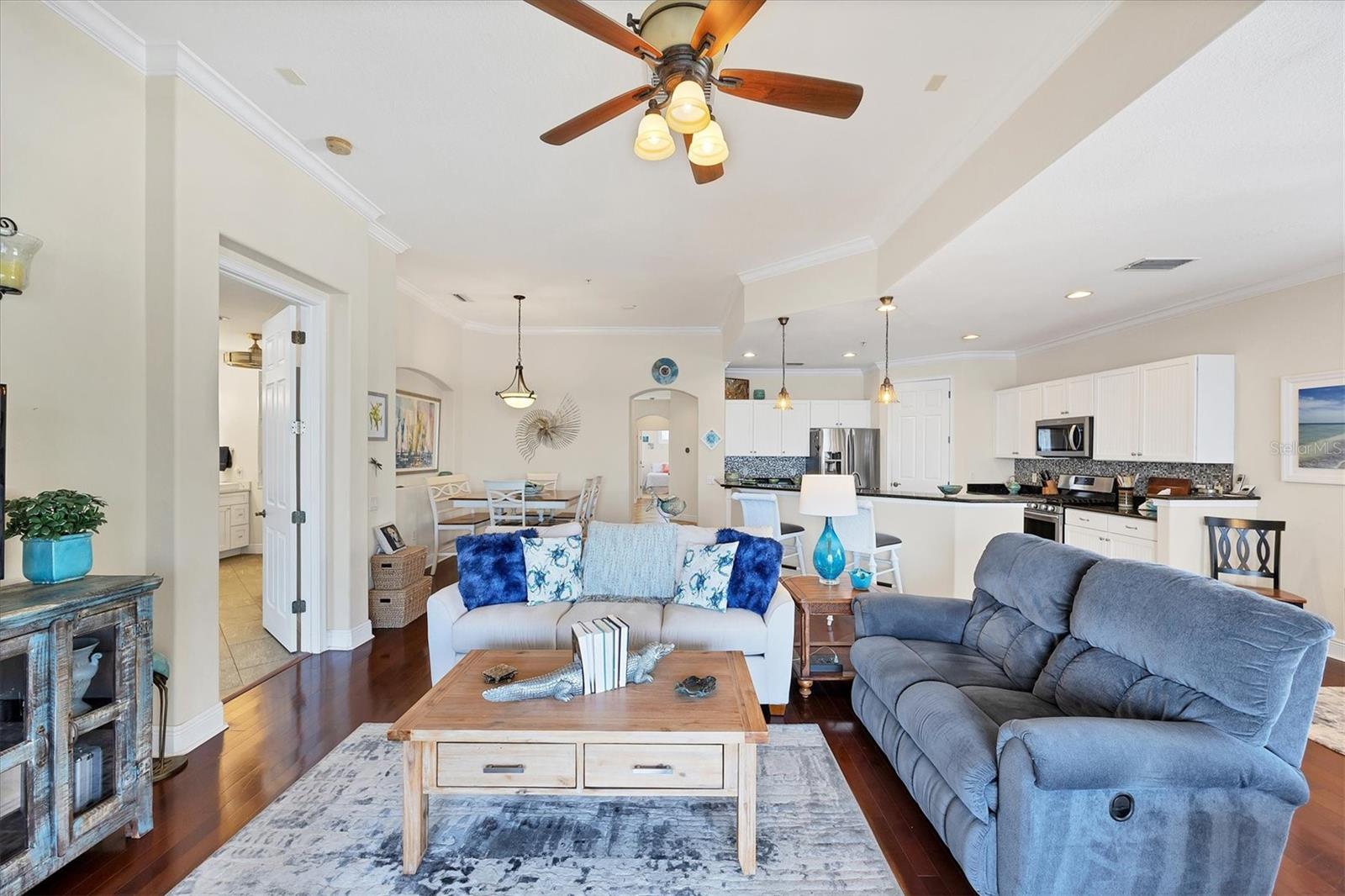 1141 RIVERSCAPE ST UNIT C #C